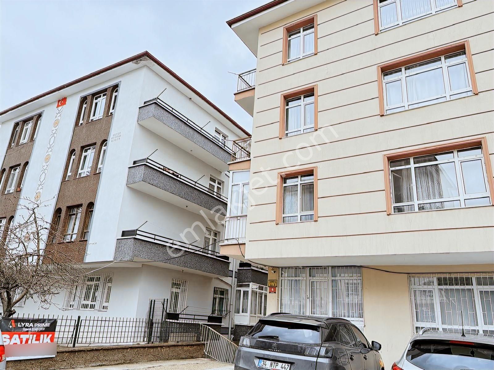 Abidinpaşa Ahmet Hızal İlköğretimin Karşısında Satılık 3+1 - Görsel 23
