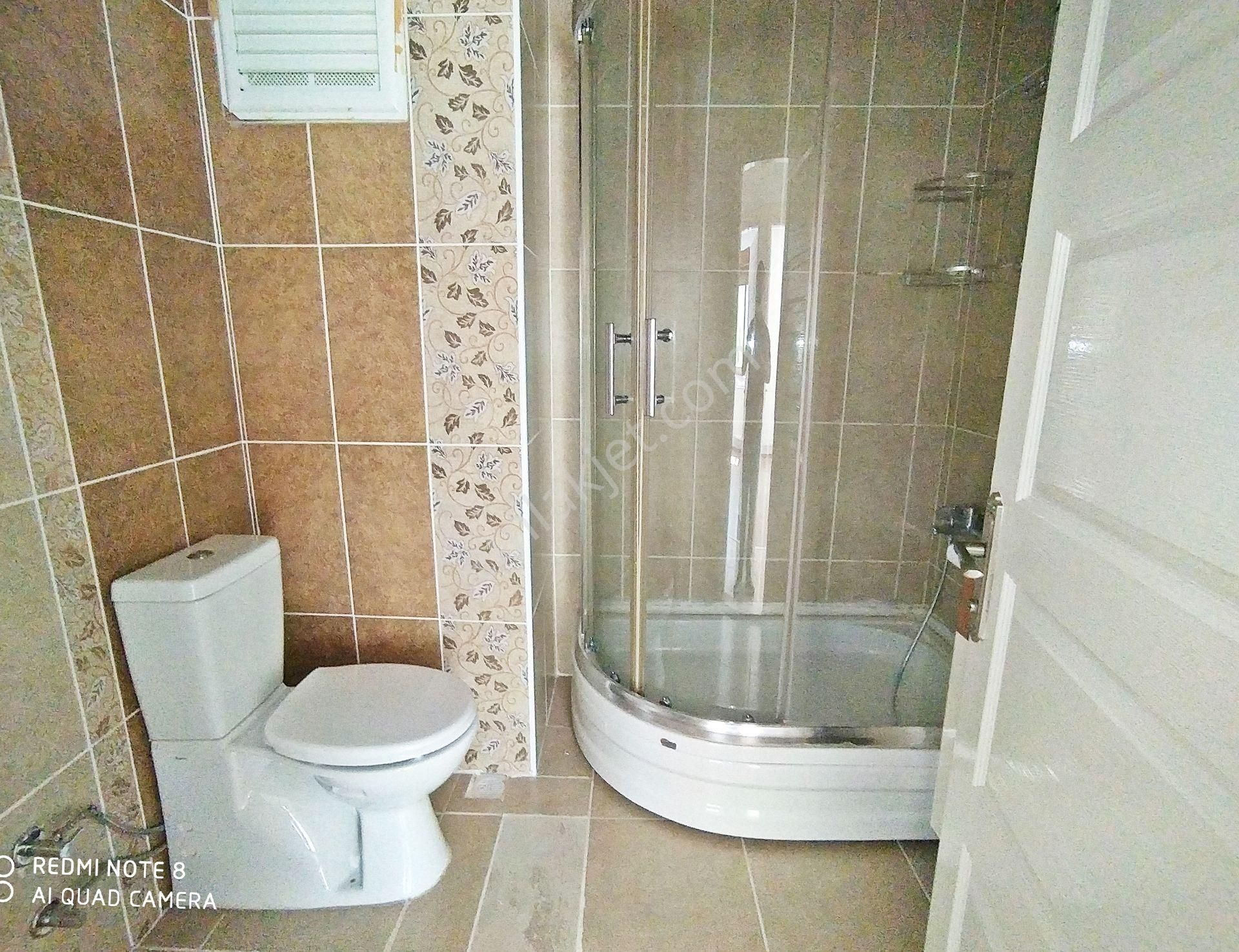 Mertcan Dan Yakacık Meydana Yürüme Kredi Limitsiz 3+1 İskanlı - Balkonlu - Görsel 7