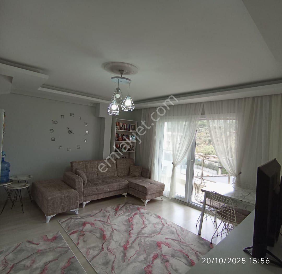 Deniz Ve Doğa Manzaralı 3+1 Satılık Çatı Dubleks Daire - Görsel 4