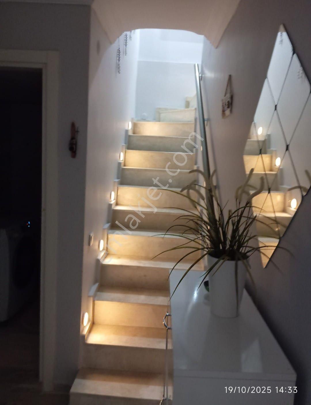 Deniz Ve Doğa Manzaralı 3+1 Satılık Çatı Dubleks Daire - Görsel 15