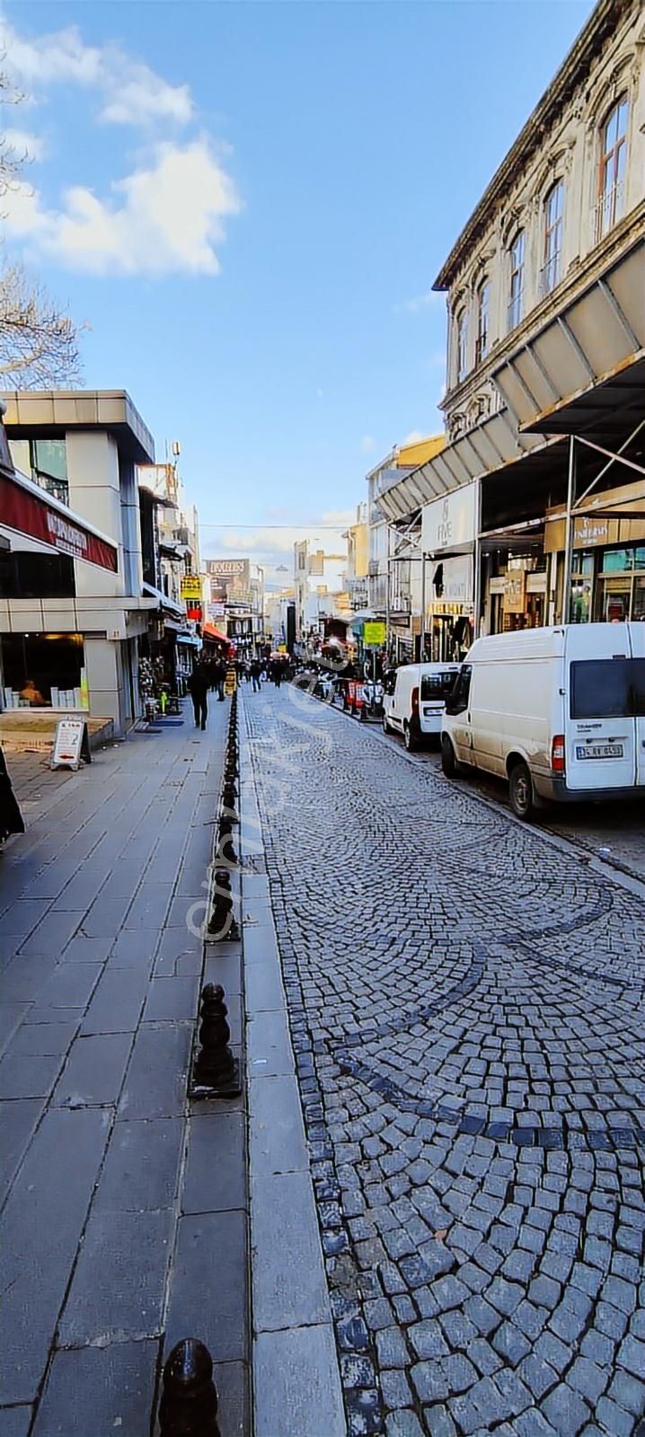 Tahtakale Mercan Yokuşunda 2 Katlı Satılık Dükkan - Görsel 18