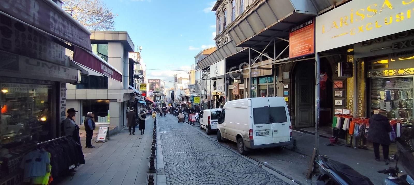 Tahtakale Mercan Yokuşunda 2 Katlı Satılık Dükkan - Görsel 7