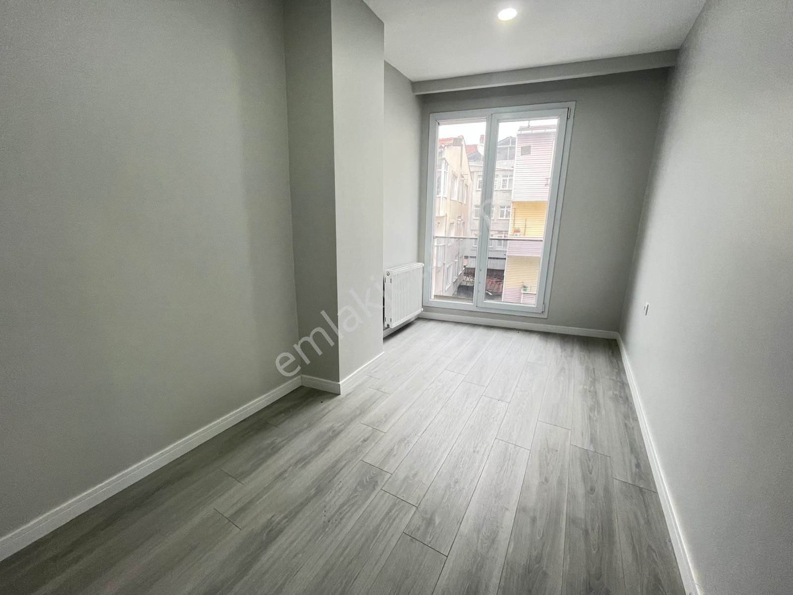 Loft'tanyeşilova Mah Tapu Masrafsız Sıfır 3+1 Ara Kat Daire - Görsel 11