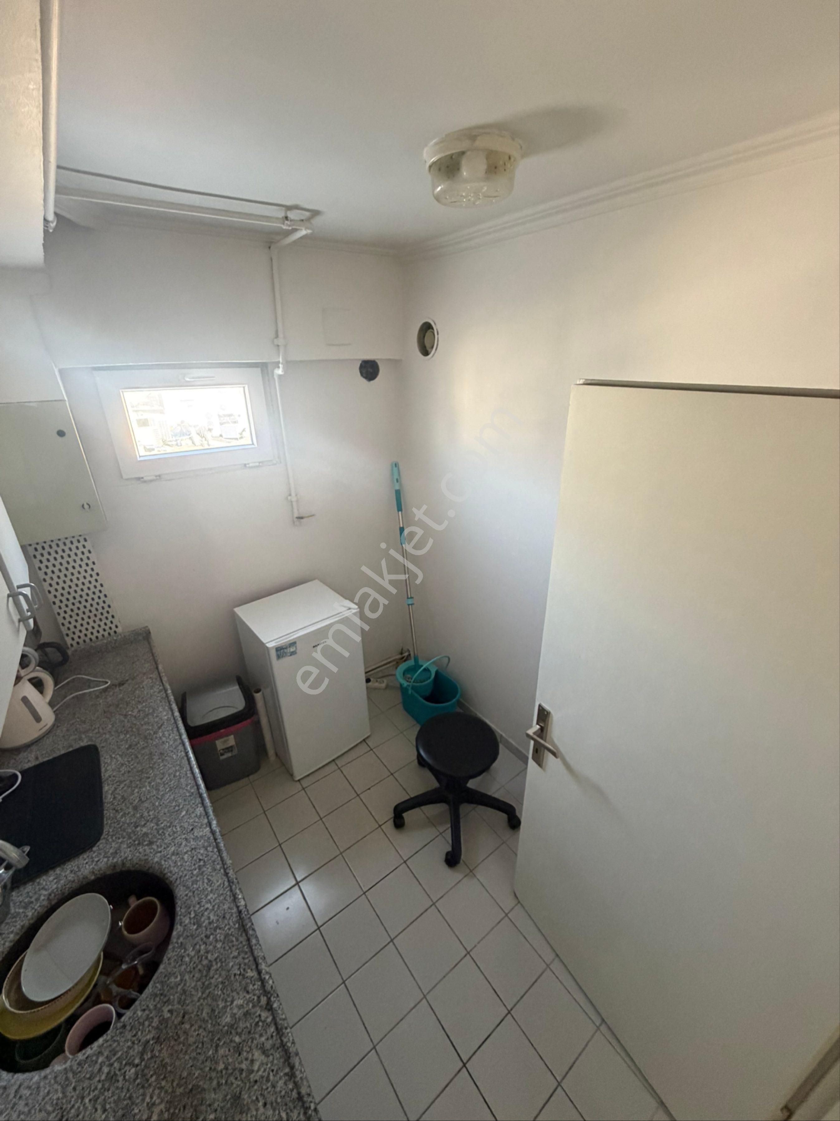 Kadıköy Mühürdar Cd Üzerinde Tabela Değeri Yüksek Aydınlık Manzaralı Asansörlü Ofis - Görsel 28