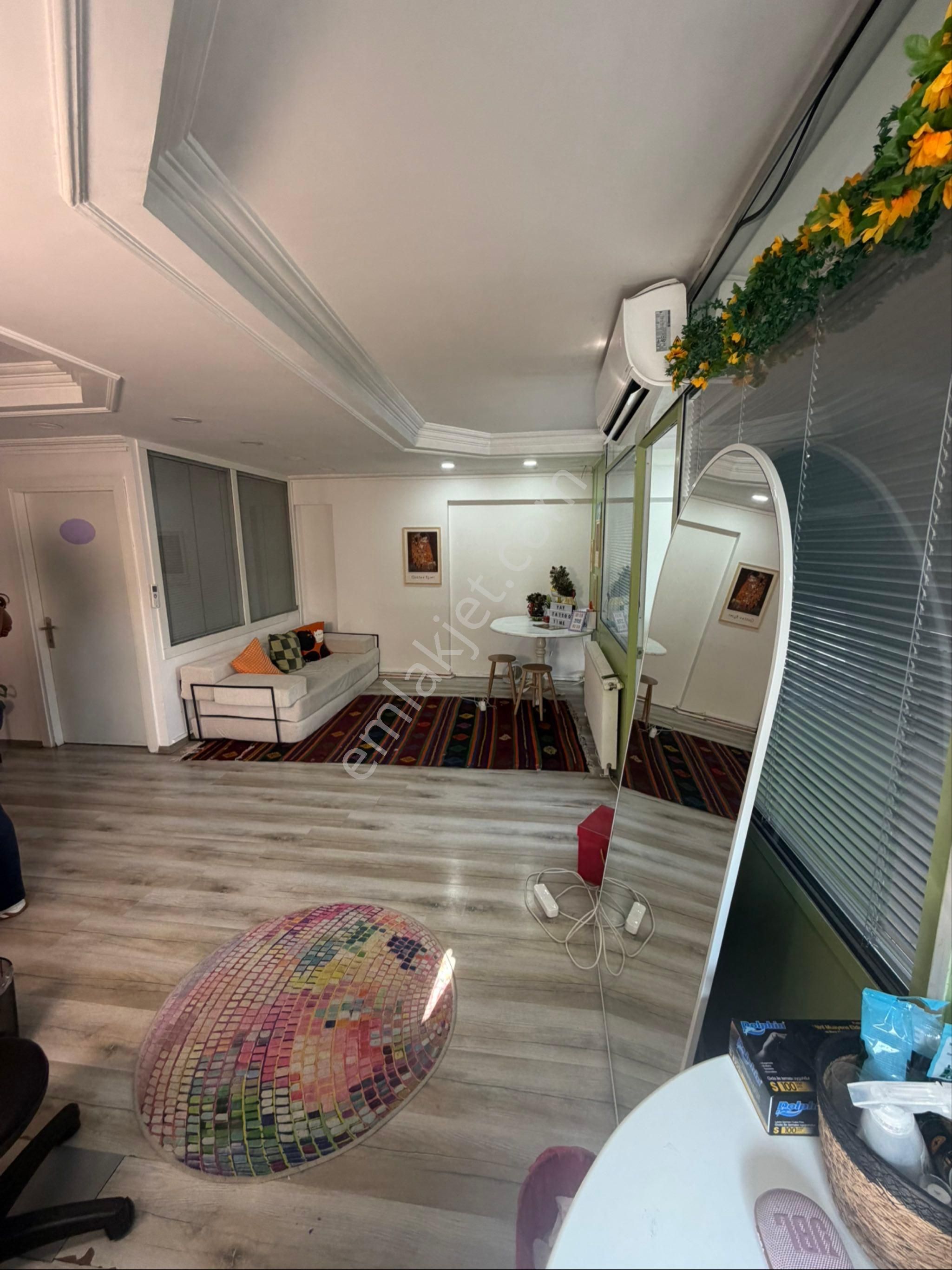 Kadıköy Mühürdar Cd Üzerinde Tabela Değeri Yüksek Aydınlık Manzaralı Asansörlü Ofis - Görsel 30