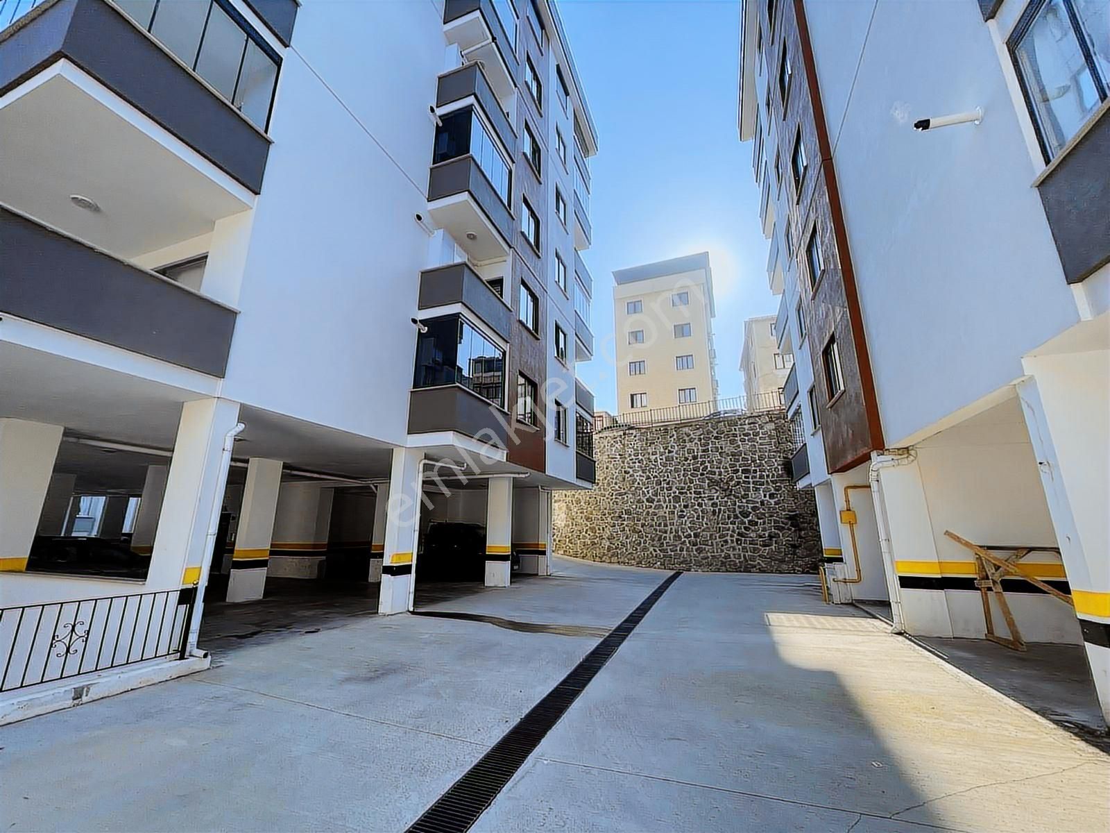 Akçaabat'ta Deniz Manzaralı Sıfır Kiralık Daire - Görsel 32