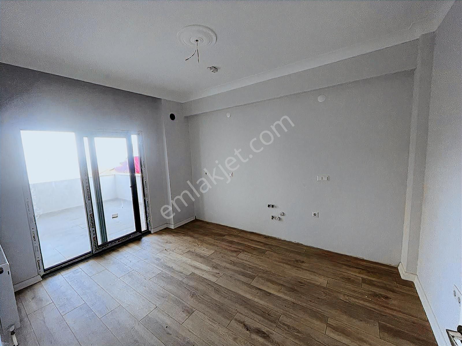 Akçaabat'ta Deniz Manzaralı Sıfır Kiralık Daire - Görsel 15