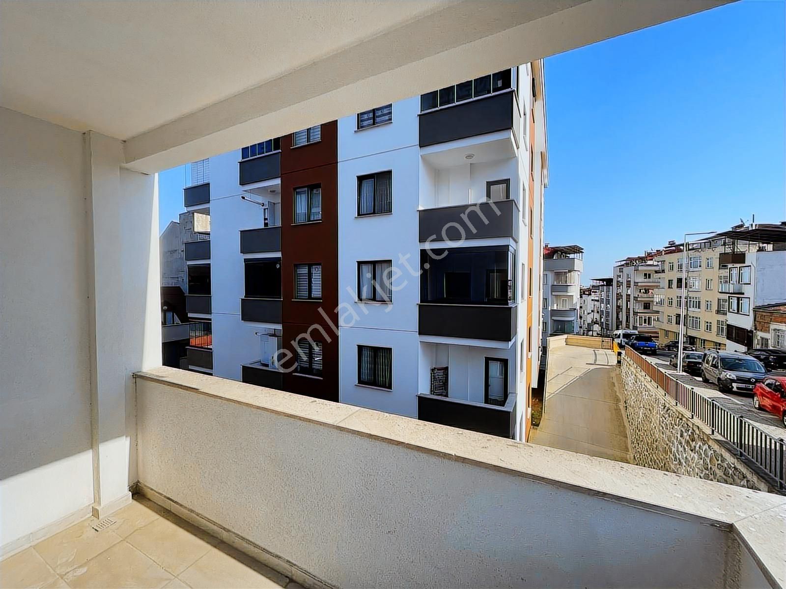 Akçaabat'ta Deniz Manzaralı Sıfır Kiralık Daire - Görsel 11