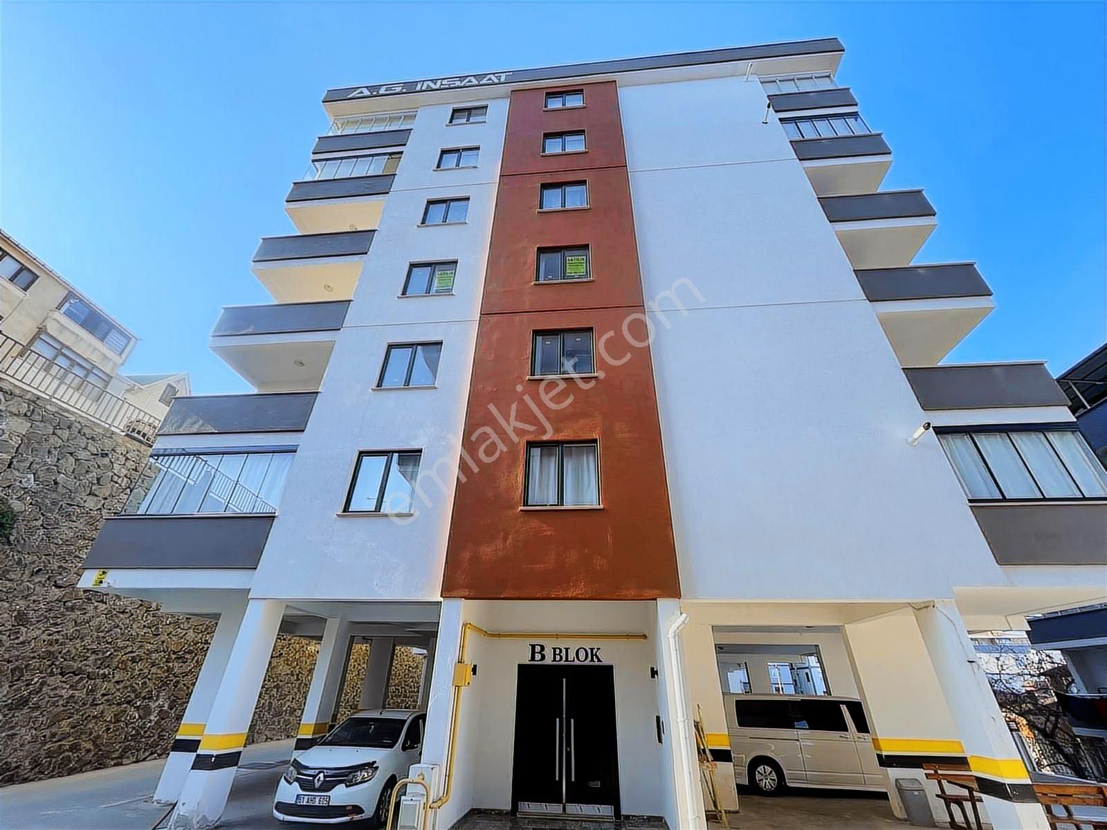 Akçaabat'ta Deniz Manzaralı Sıfır Kiralık Daire