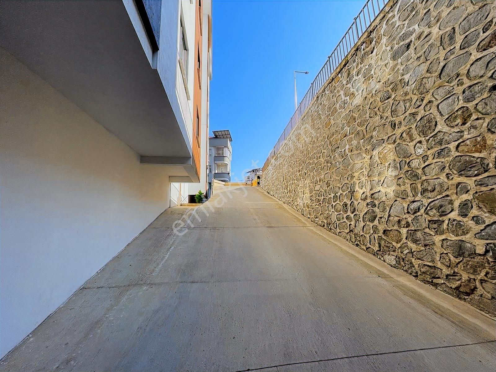 Akçaabat'ta Deniz Manzaralı Sıfır Kiralık Daire - Görsel 20