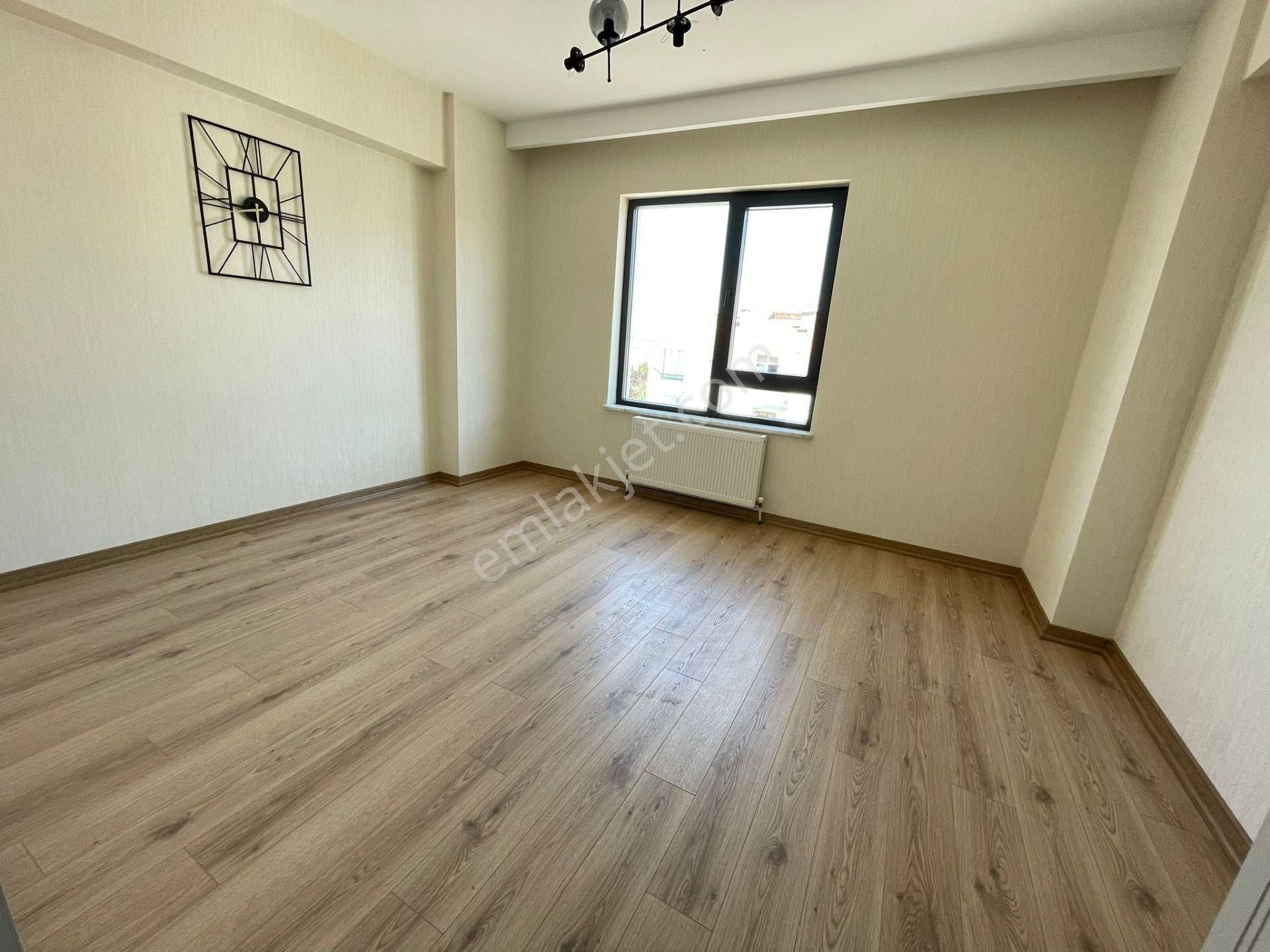 Es-astan Selçuklu Mahallesinde Sıfır Binada Ultra Lüks Kiralık Daire - Görsel 10