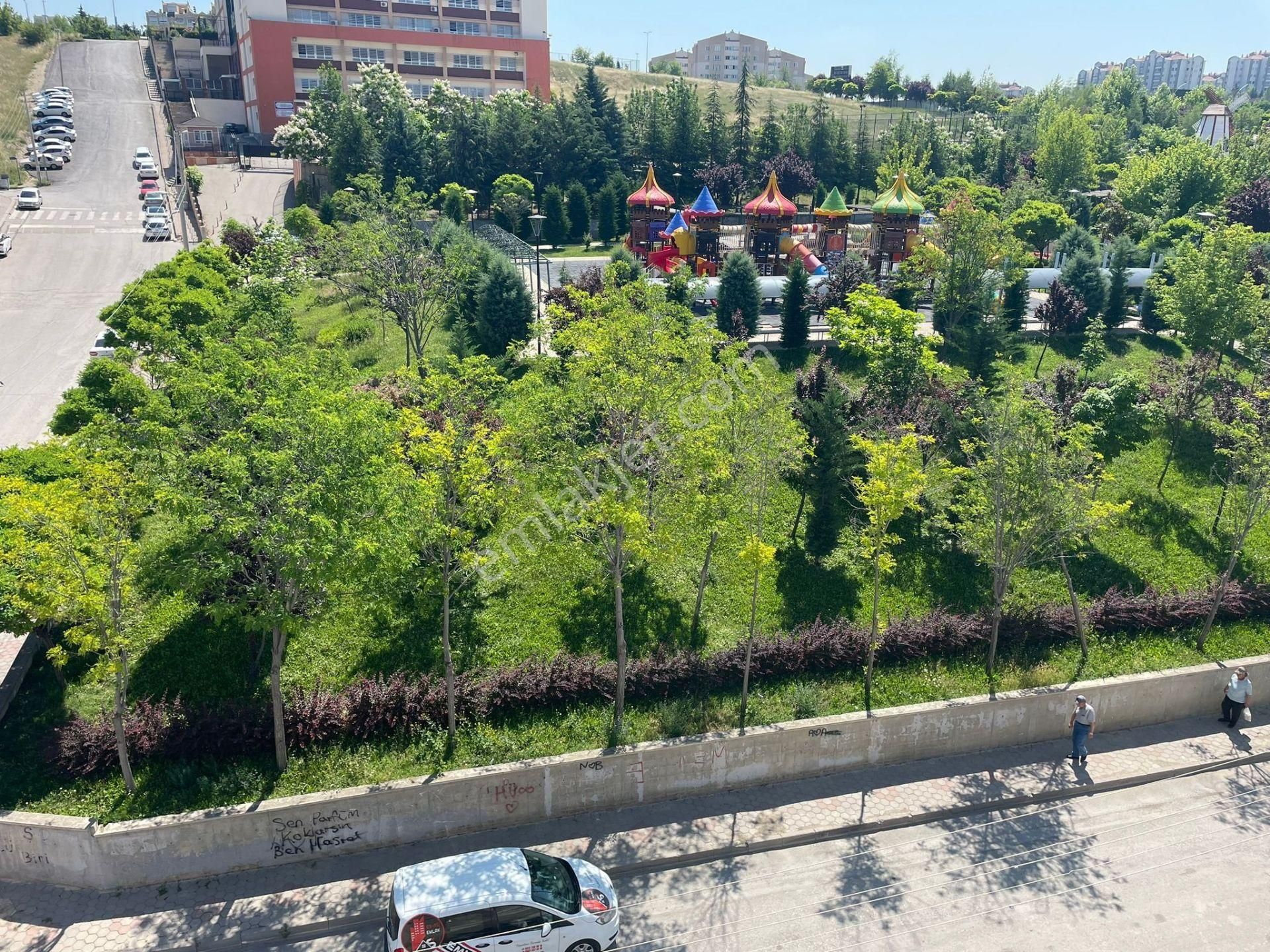 Es-astan Selçuklu Mahallesinde Sıfır Binada Ultra Lüks Kiralık Daire - Görsel 35