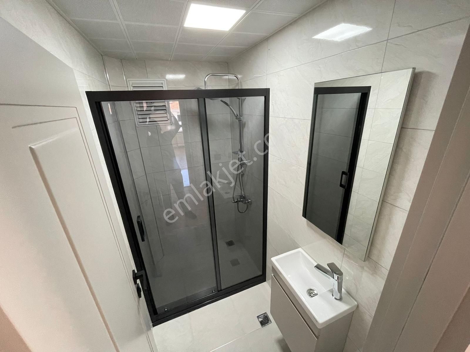Es-astan Selçuklu Mahallesinde Sıfır Binada Ultra Lüks Kiralık Daire - Görsel 25