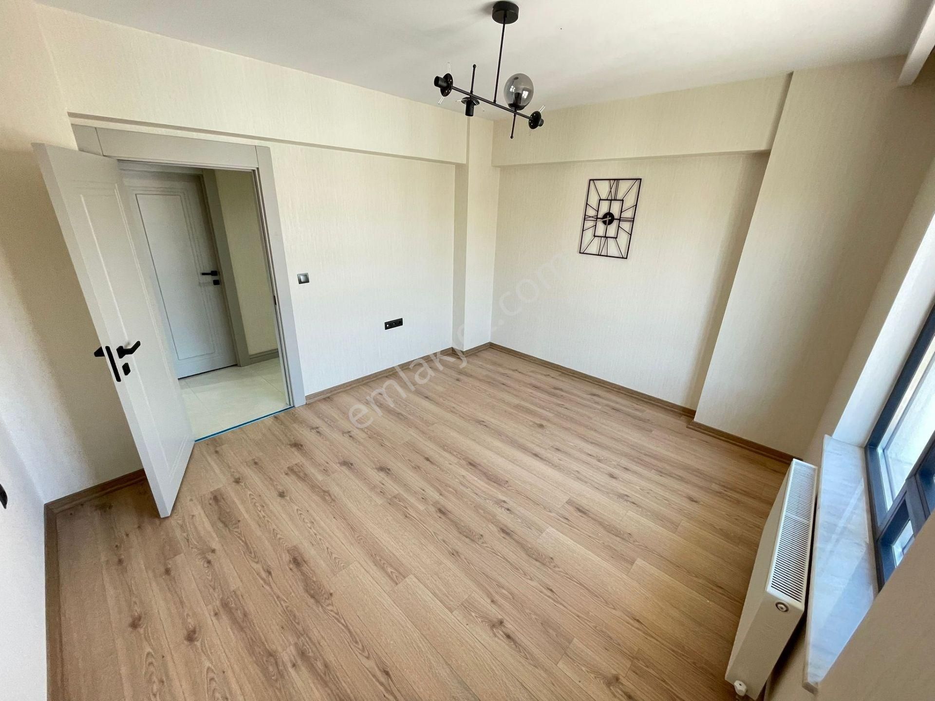 Es-astan Selçuklu Mahallesinde Sıfır Binada Ultra Lüks Kiralık Daire - Görsel 11