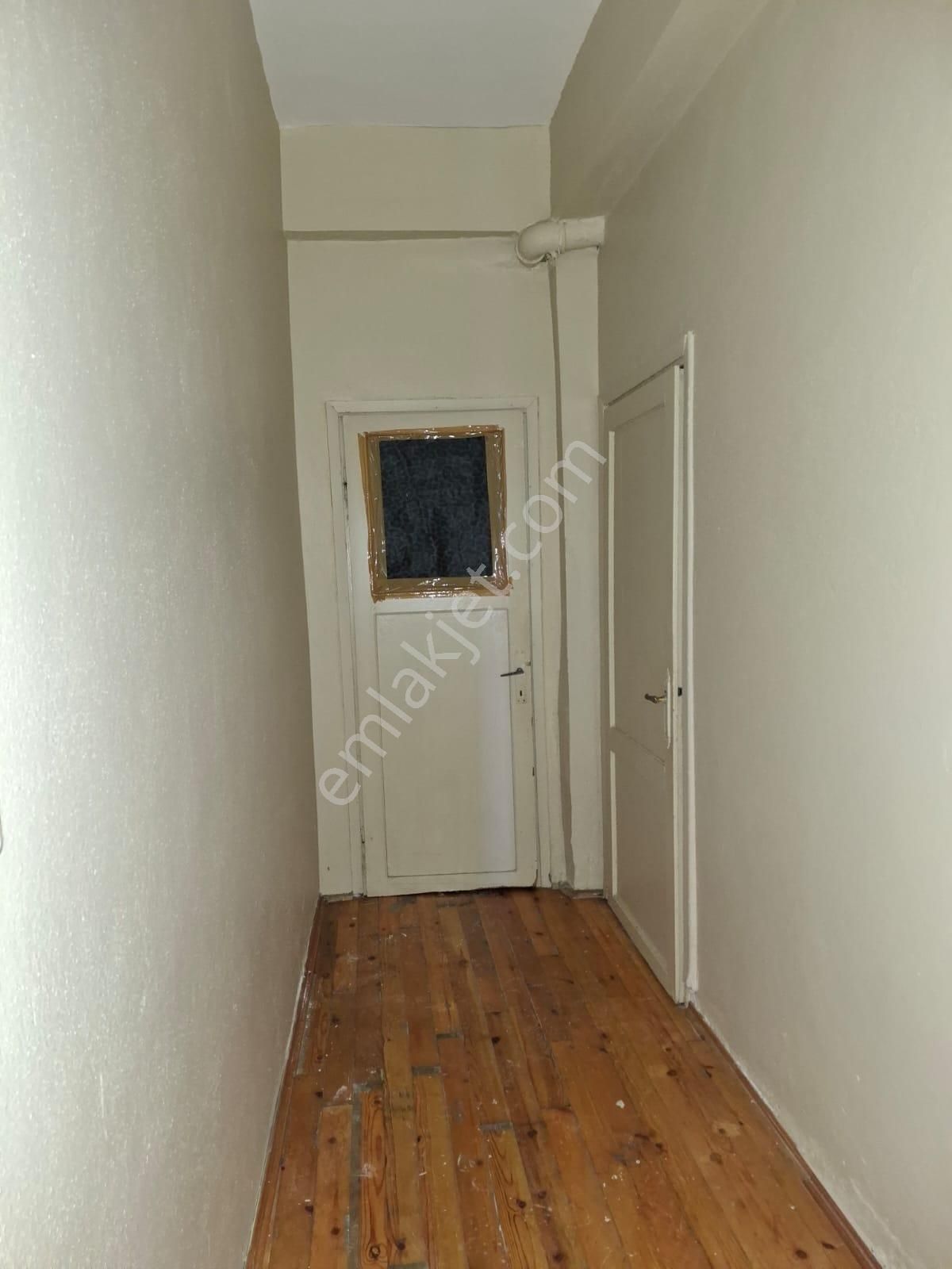 Ümraniye Cemilmeriç Mahallesinde 1+1 Kiralık Daire - Görsel 2