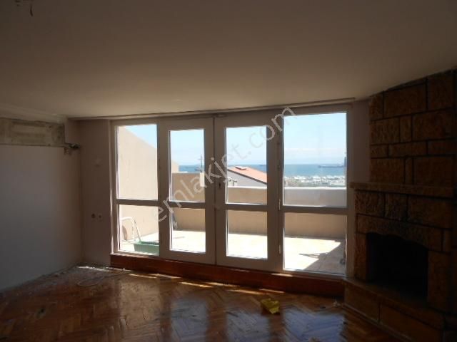 Zeytinlik Te Deniz Manzaralı 4+1 160m2 (2 Şömineli) Asansörlü - Görsel 10
