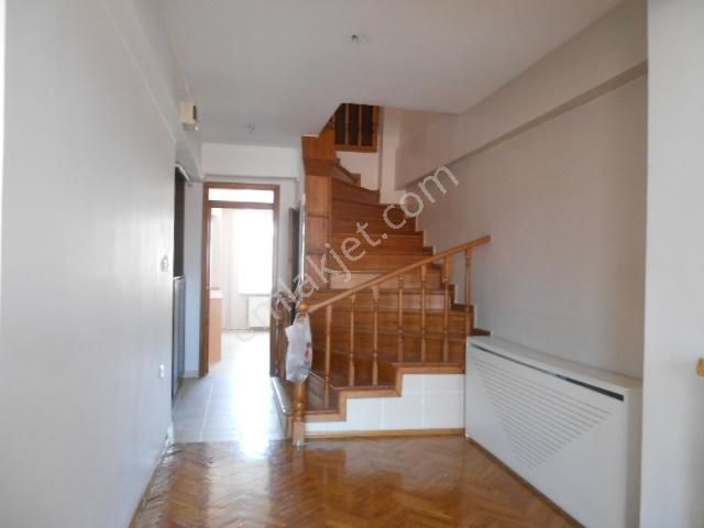 Zeytinlik Te Deniz Manzaralı 4+1 160m2 (2 Şömineli) Asansörlü - Görsel 2