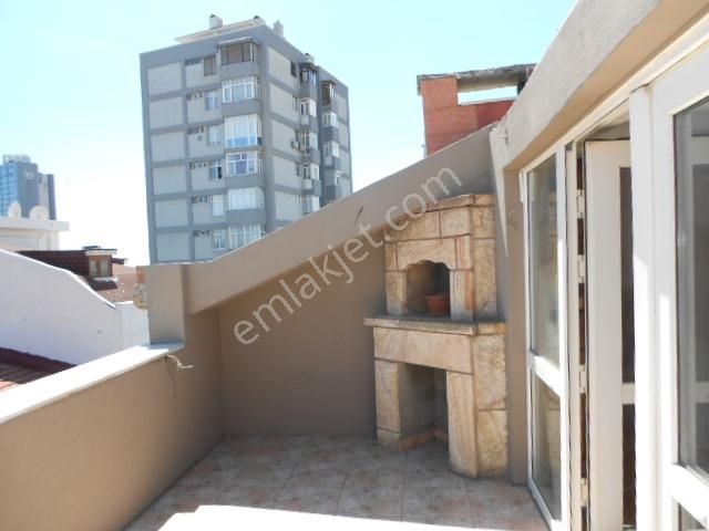 Zeytinlik Te Deniz Manzaralı 4+1 160m2 (2 Şömineli) Asansörlü - Görsel 17