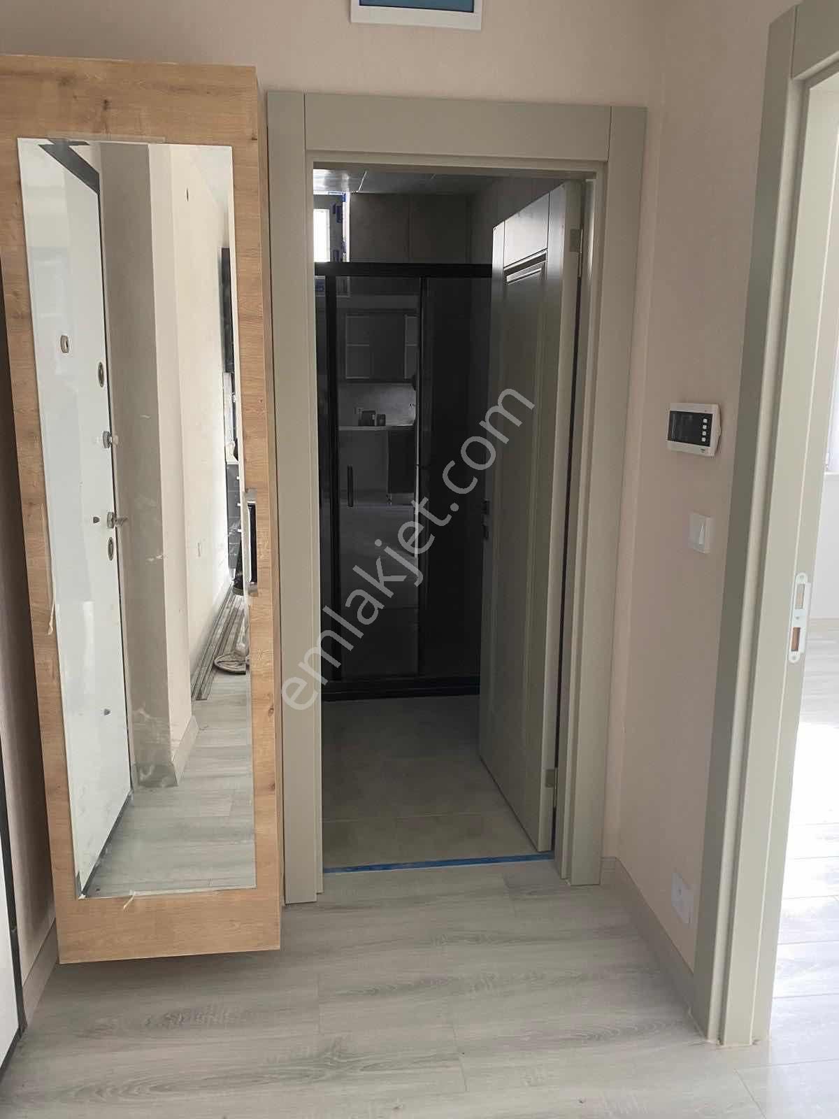 Dumlupınar Mahallesinde Yola Yakın Lüks Yapılı Kiralık Daire - Görsel 10