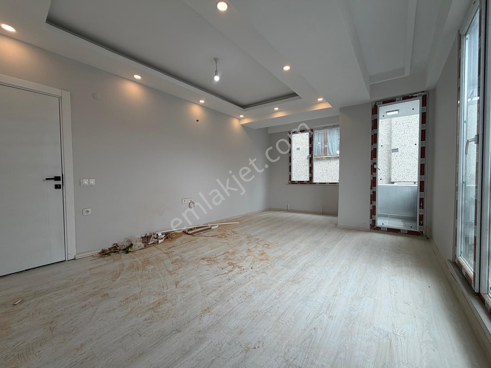İstanbul House'dan Bahçelievler'de Sıfır Binada 2+1 Ara Kat - Görsel 2
