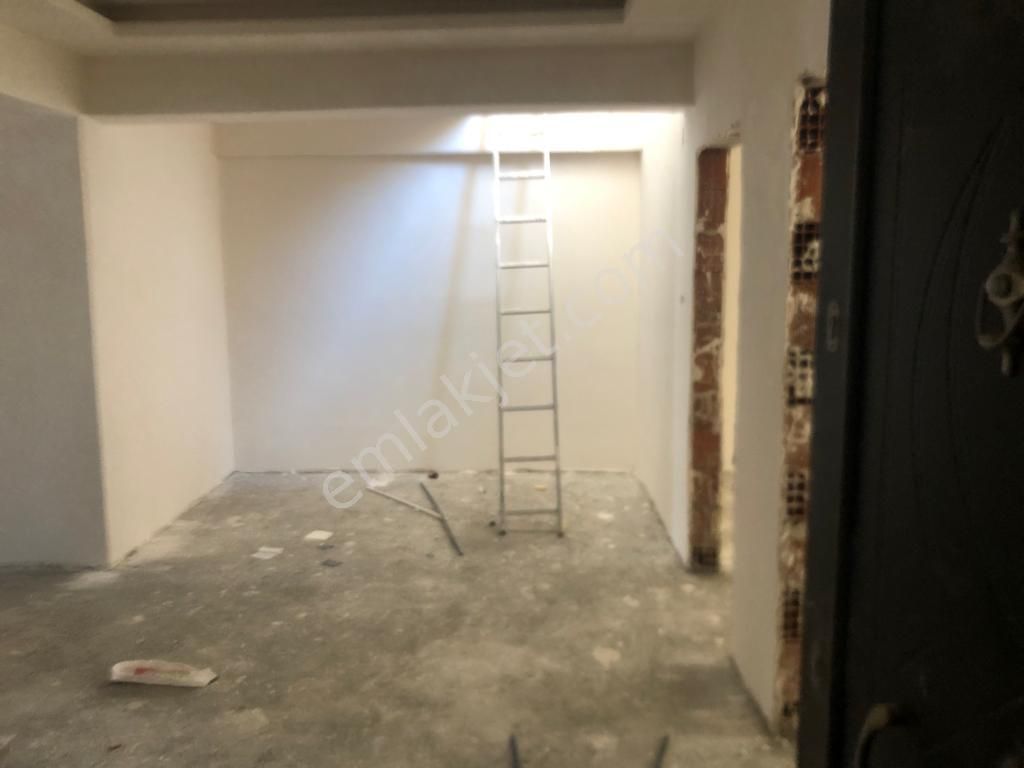 Terme Merkezde 4+2 Satılık Çatı Dublex Daire - Görsel 3