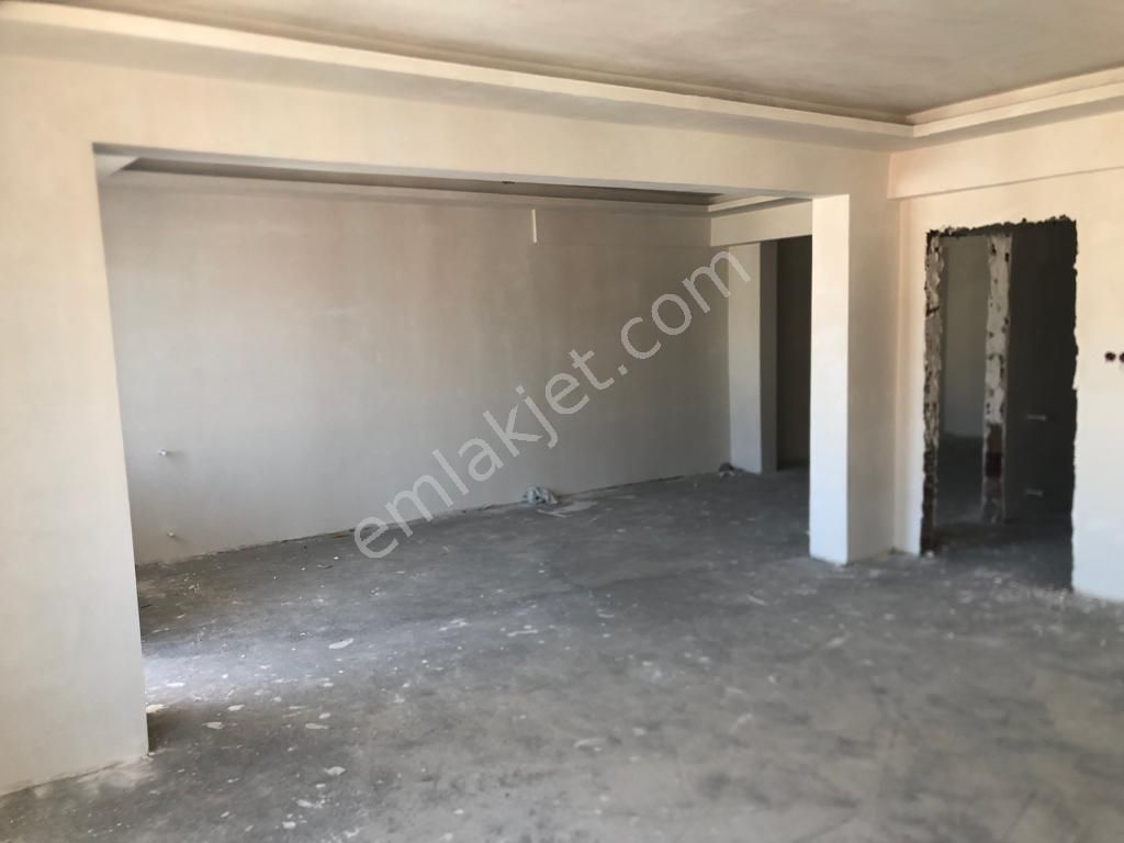 Terme Merkezde 4+2 Satılık Çatı Dublex Daire - Görsel 9