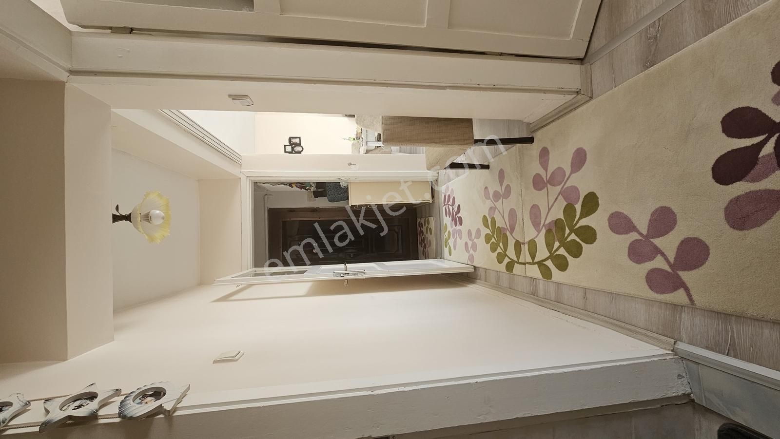 Fatih Gop'da 2+1 Temiz Bakımlı Metro Yakını Makul Daire - Görsel 3