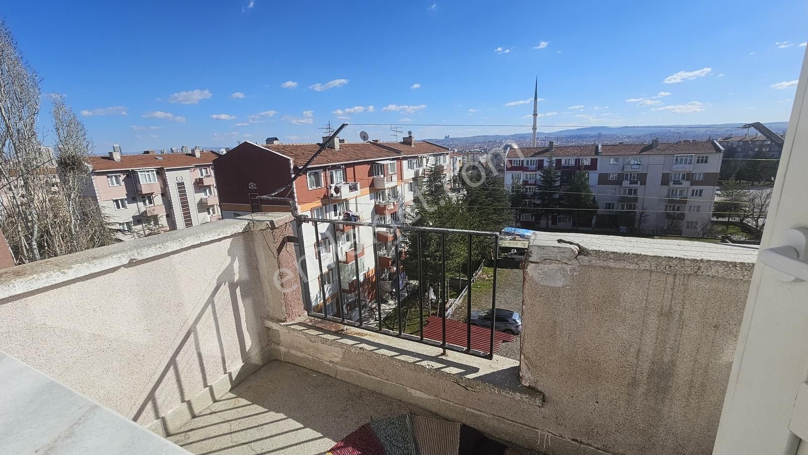 Fatih Gop'da 2+1 Temiz Bakımlı Metro Yakını Makul Daire - Görsel 2