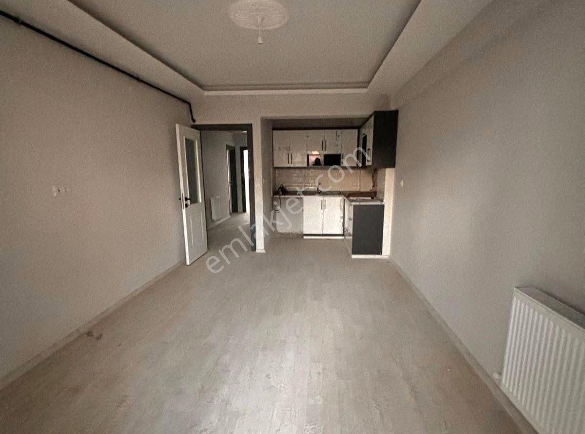 Manisa Saruhanlı Cengiz Topel Mah. Satılık 3+1 Ara Kat Daire