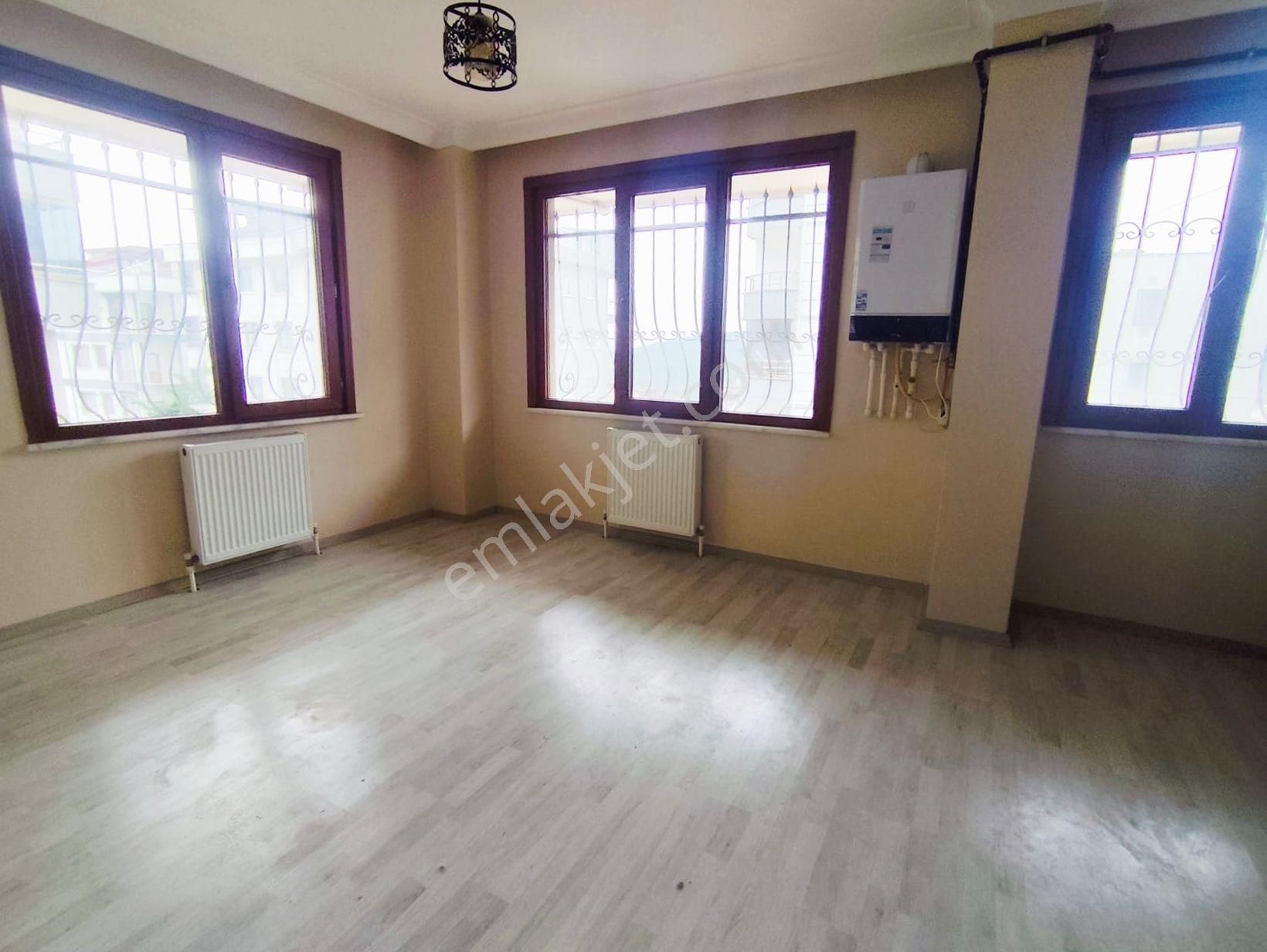 Mertcan Dan Fatih Mah 2 Banyolu - İskanlı 4+2 Fırsat Ters Dubleks