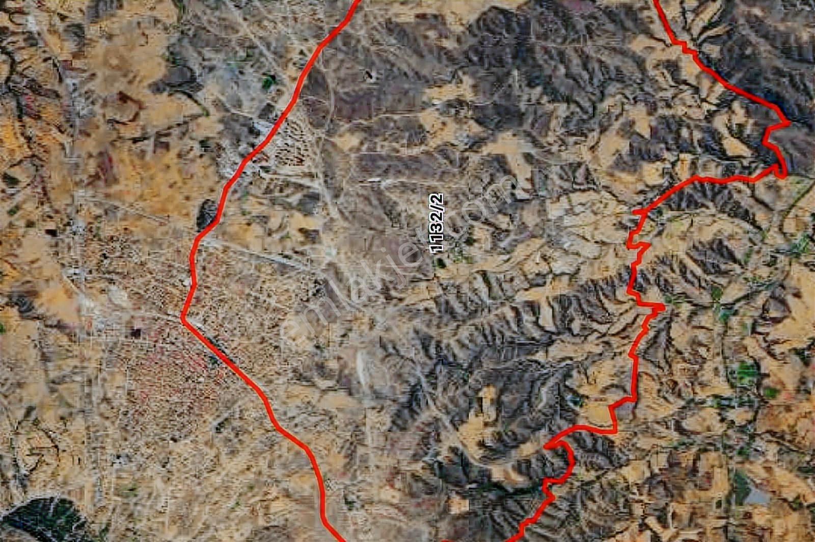 Uşak Eşme İstasyon Mahallesinde 338m2 Satılık Arsa - Görsel 6