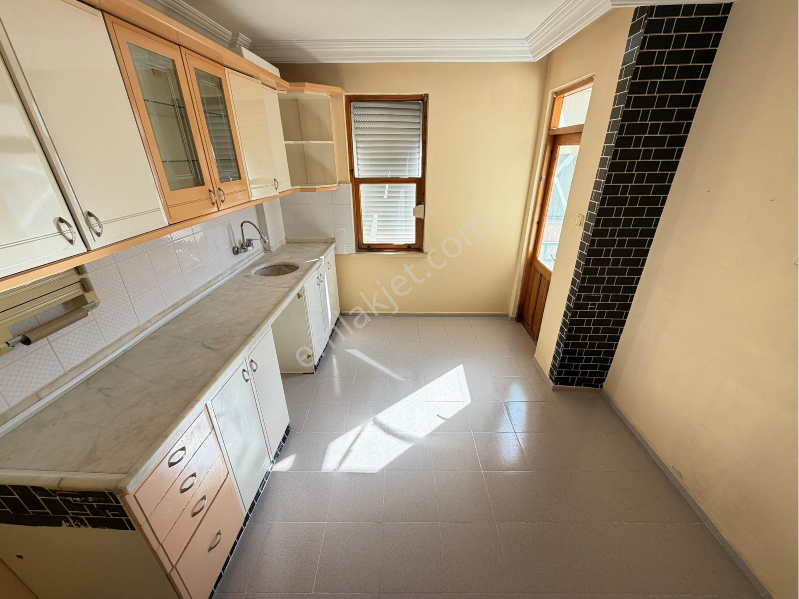 Kiralık 4+1 Daire - Görsel 21