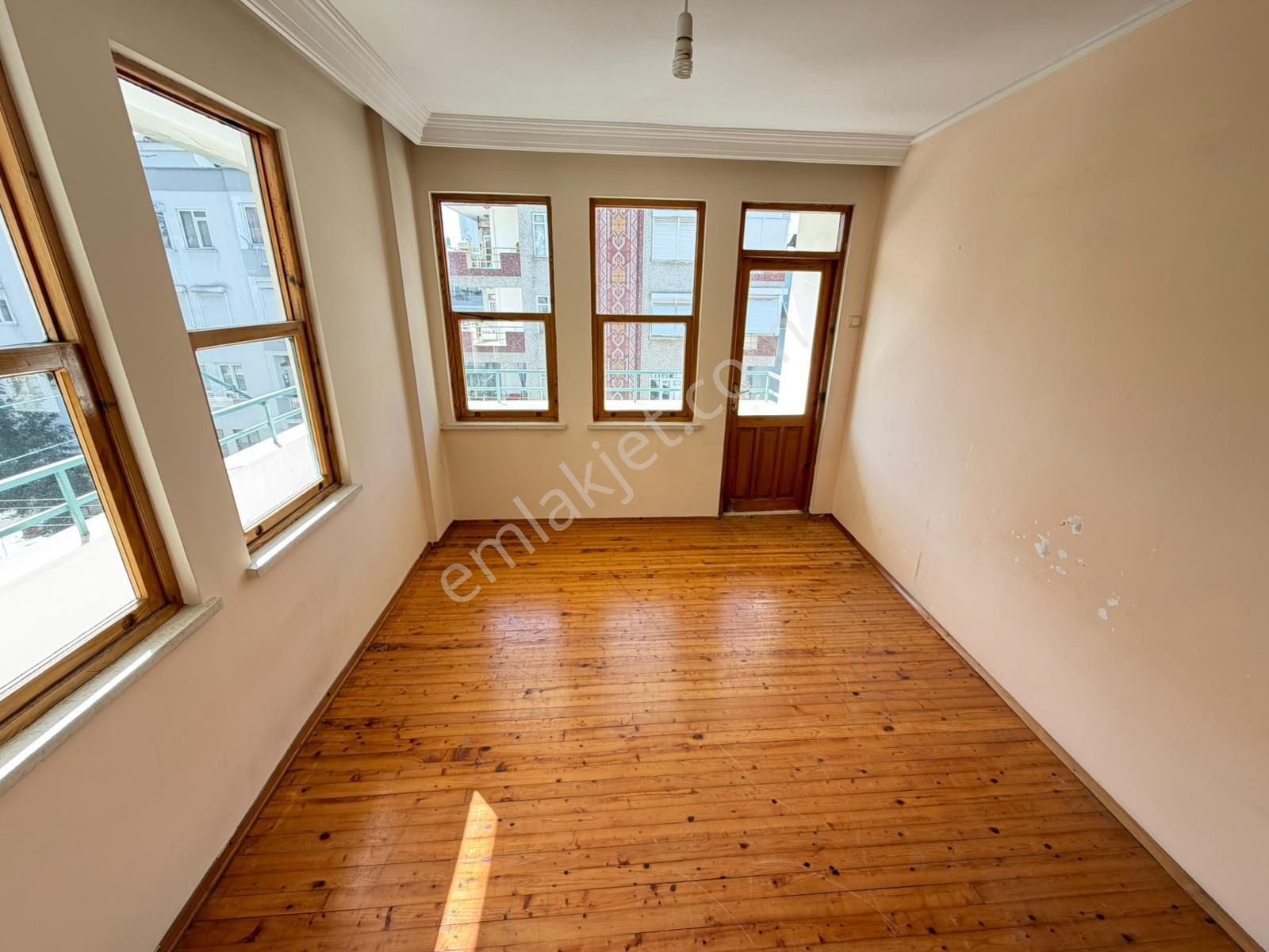 Kiralık 4+1 Daire - Görsel 23