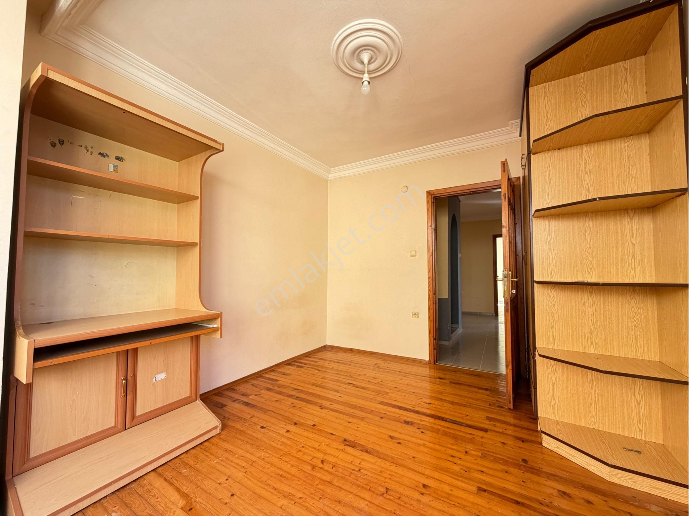 Kiralık 4+1 Daire - Görsel 12