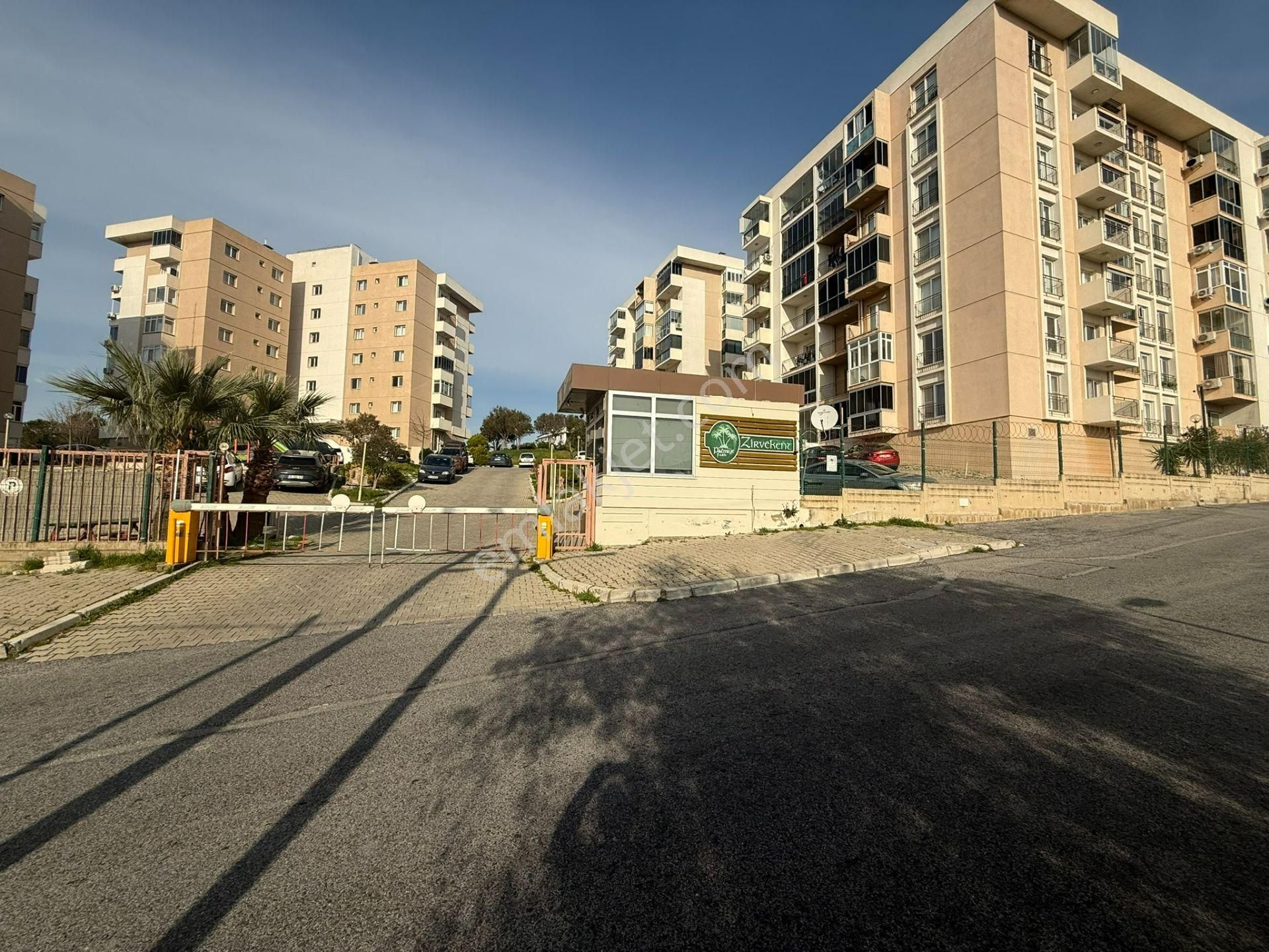 Çiğli Atatürk Mahallesi'nde Site İçinde 2+1 Satılık Daire - Görsel 32