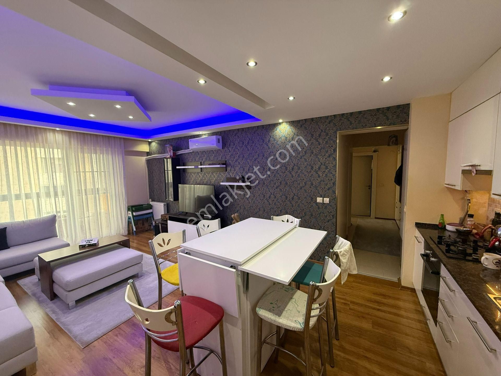 Çiğli Atatürk Mahallesi'nde Site İçinde 2+1 Satılık Daire - Görsel 7