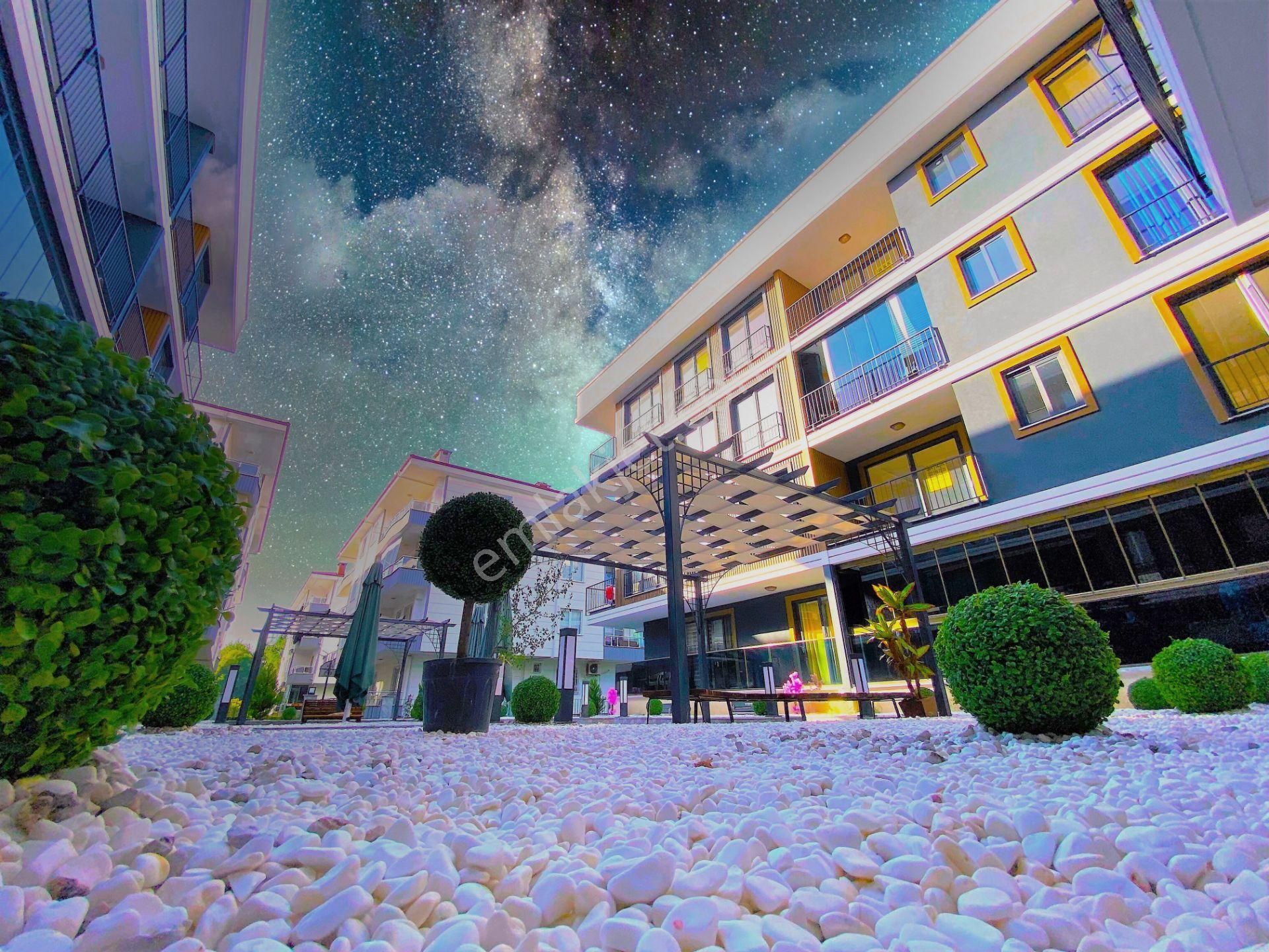 🛑🛑aktiften Akçay'da Satılık En Nezih Muhitte Otoparklı Spor Salonlu Arakat 2+1 Daire - Görsel 3