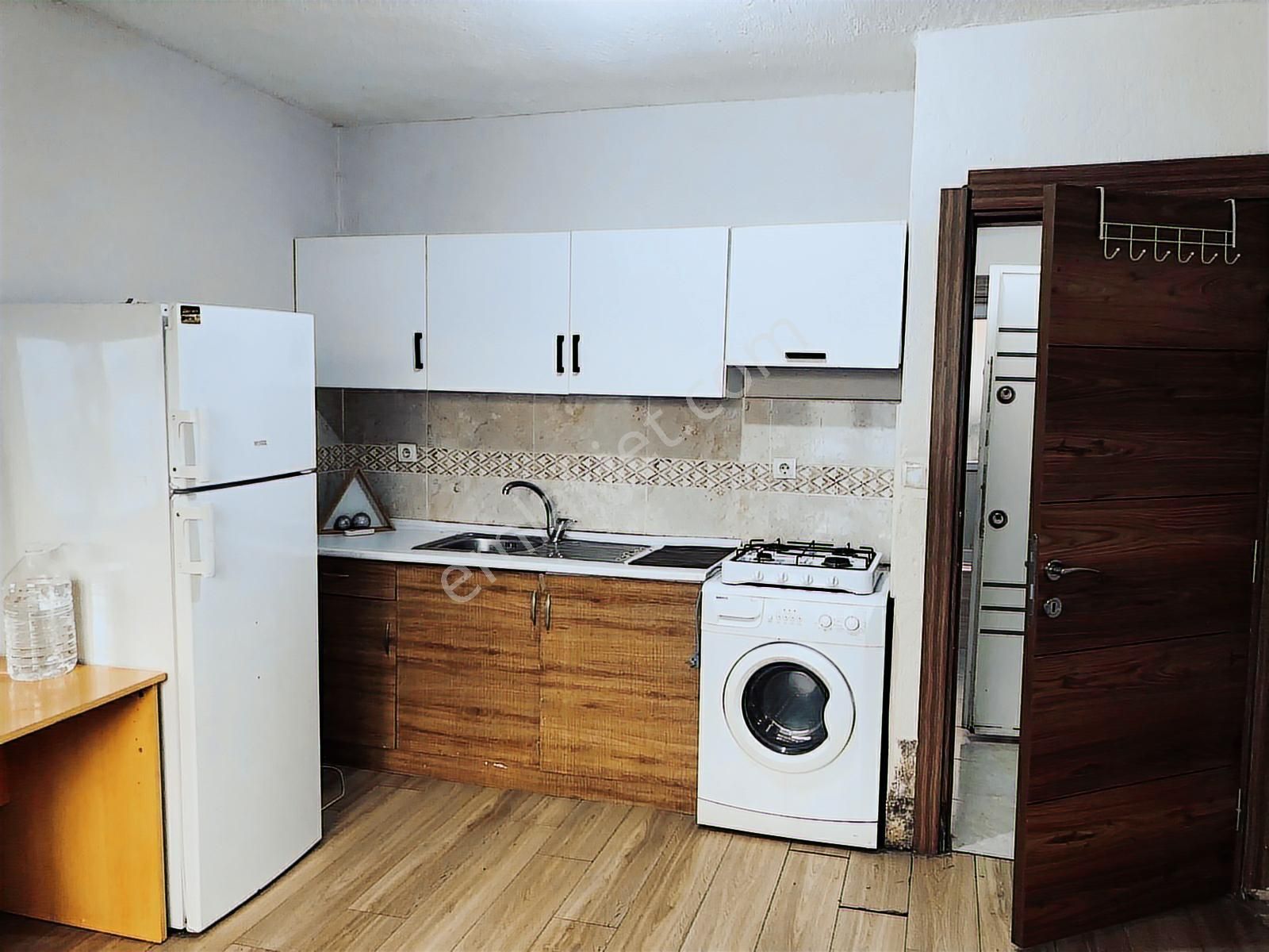 Bornova Forum Ve Ege Üniversitesi Yakın Eşyalı Kiralık 1+1 Daire - Görsel 13