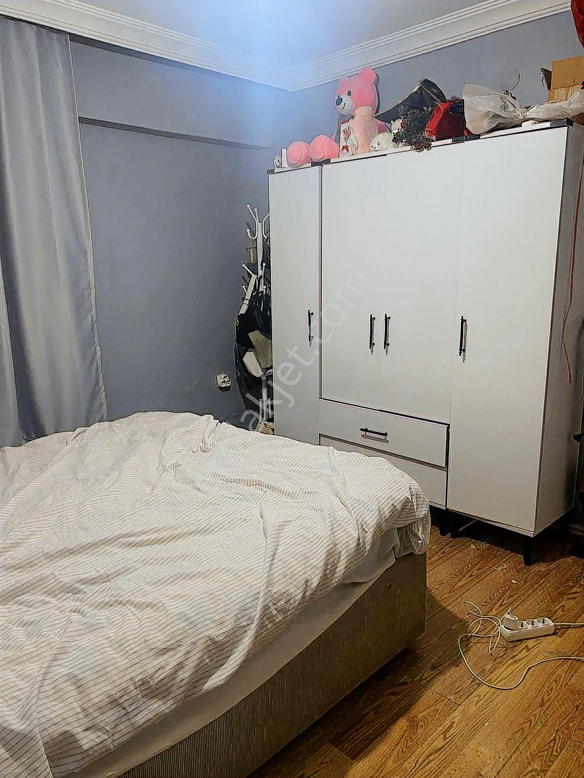 Turpa'dan Bahçelievler'de Kiralık 1+1 Daire