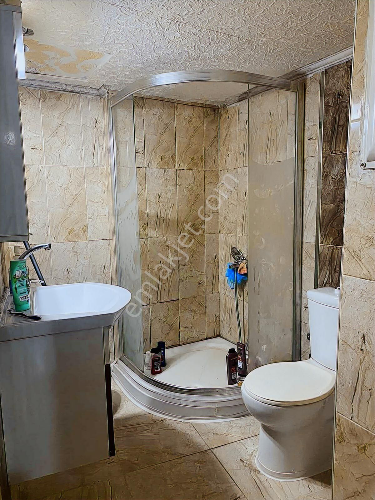 Turpa'dan Bahçelievler'de Kiralık 1+1 Daire - Görsel 9