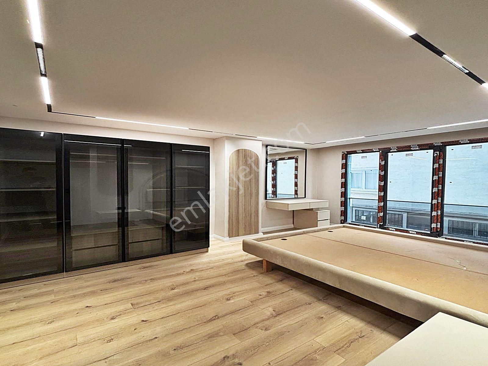 Cadde34 Yapı'dan Akevler'de Sıfır Butik Site İçerisinde Özel Tasarım Eşyalı Satılık 2+1 Daire!! - Görsel 15