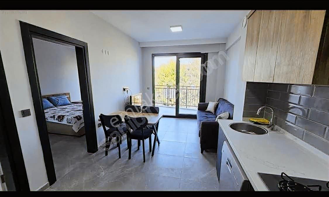 Kuşadası Davutlarda Sıfır Eşyalı Lüks Kiralık 1+1 Daire - Görsel 6