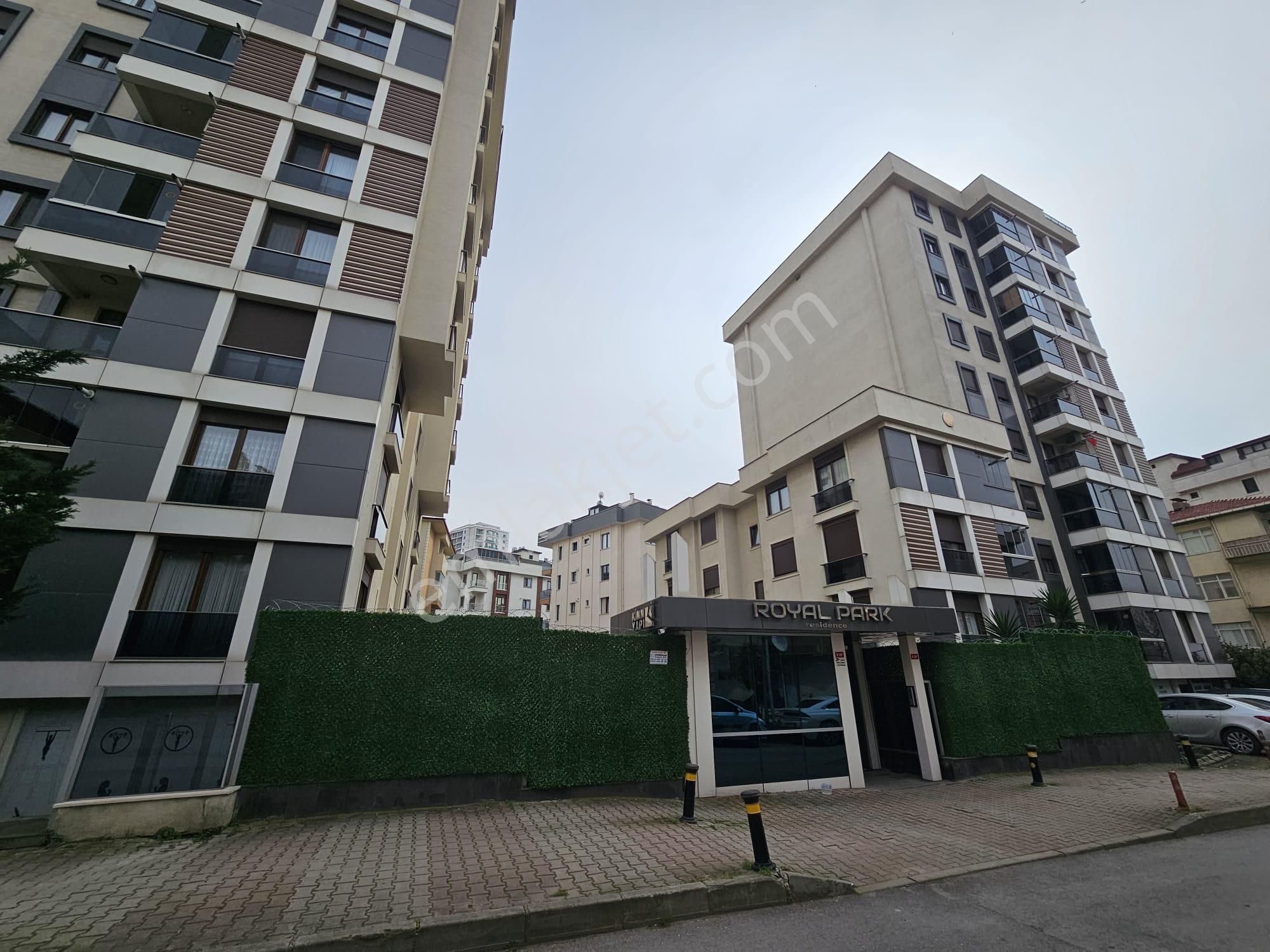 Maltepe Bağlarbaşı Royal Park Sitesi'nde 3+1 Satılık Özel Daire - Görsel 4