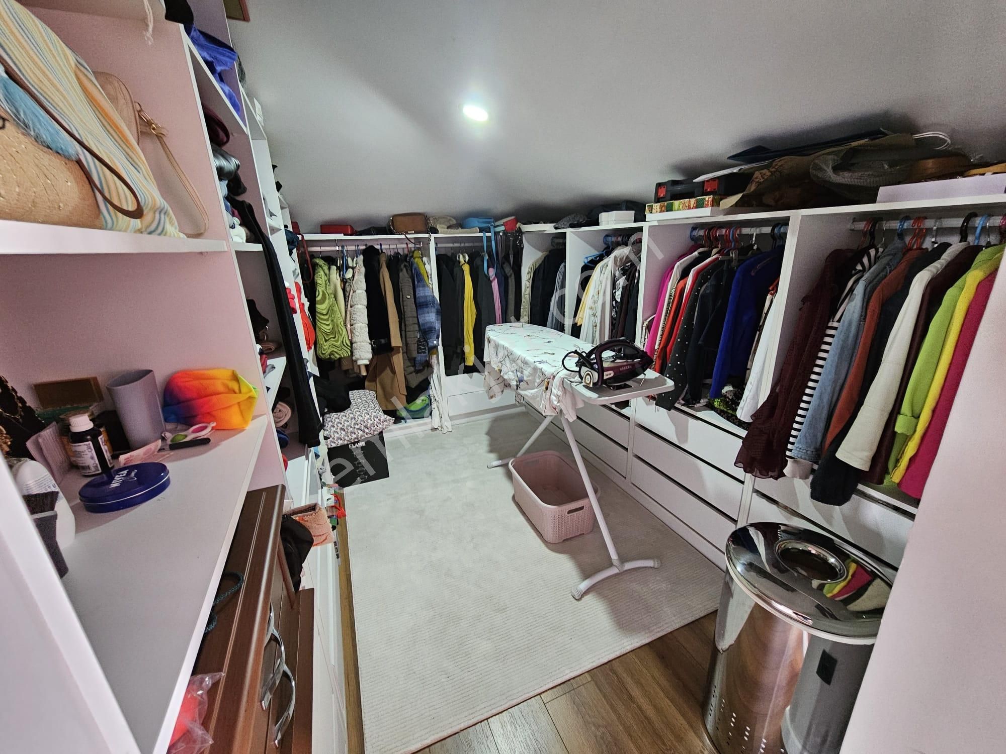Maltepe Bağlarbaşı Royal Park Sitesi'nde 3+1 Satılık Özel Daire - Görsel 15