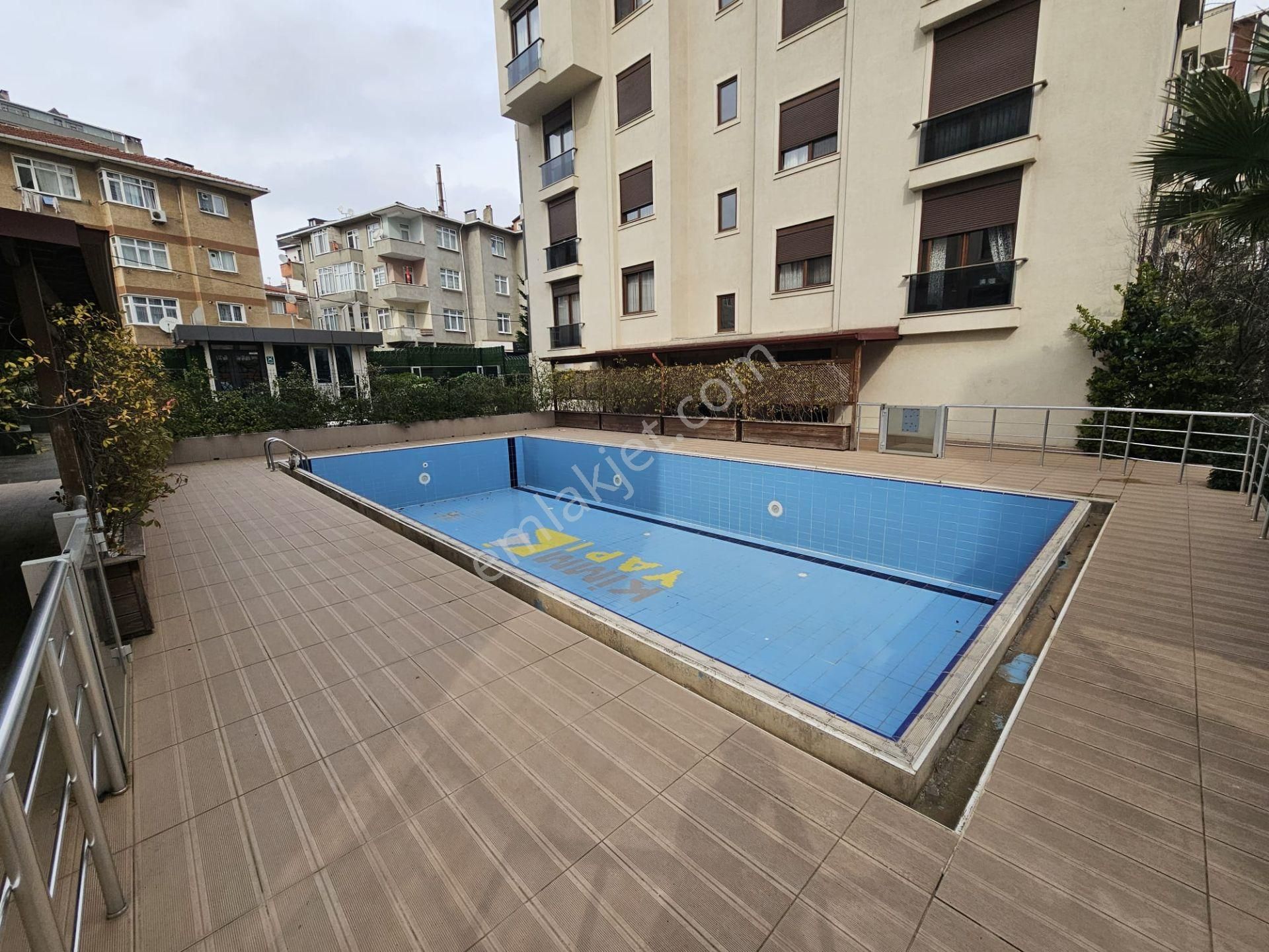 Maltepe Bağlarbaşı Royal Park Sitesi'nde 3+1 Satılık Özel Daire - Görsel 3