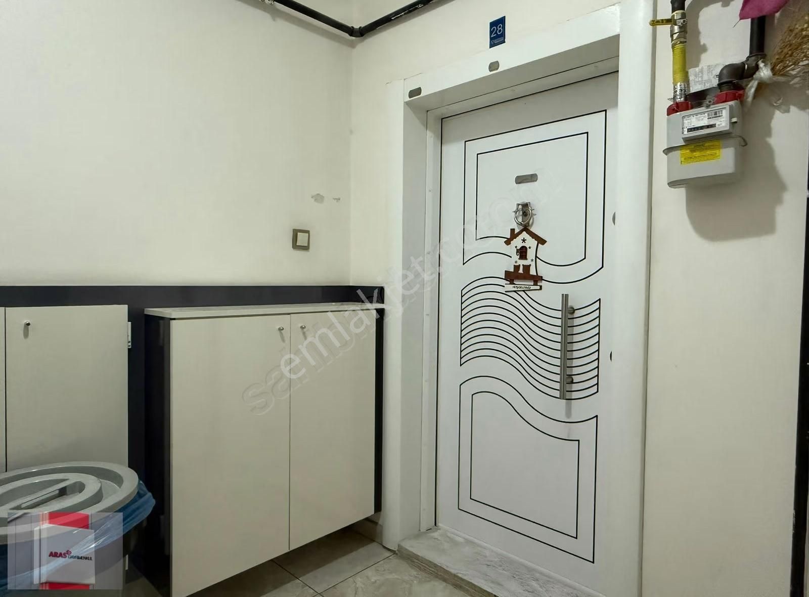 Erenler Mahallesinde Site İçi 3+1 Bakımlı Geniş Kiralık Daire - Görsel 34