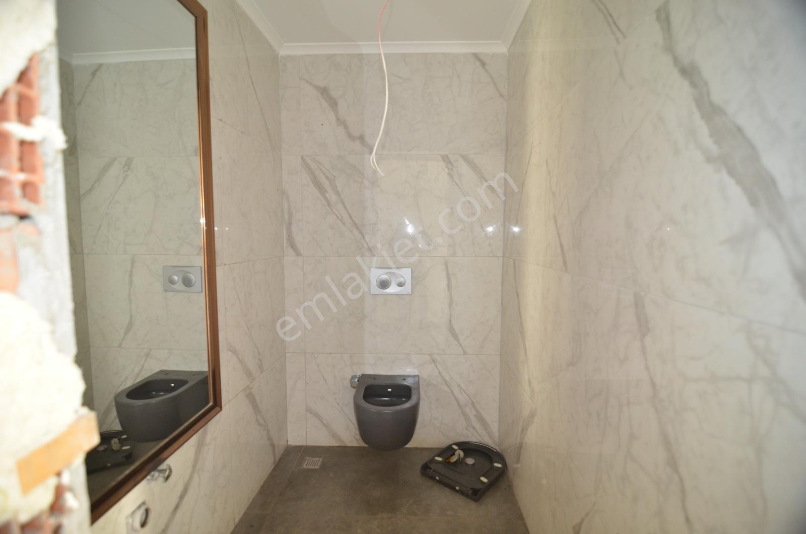 Alanya Atatürk Caddesinde 300m2 Kiralık Dükkan - Görsel 4