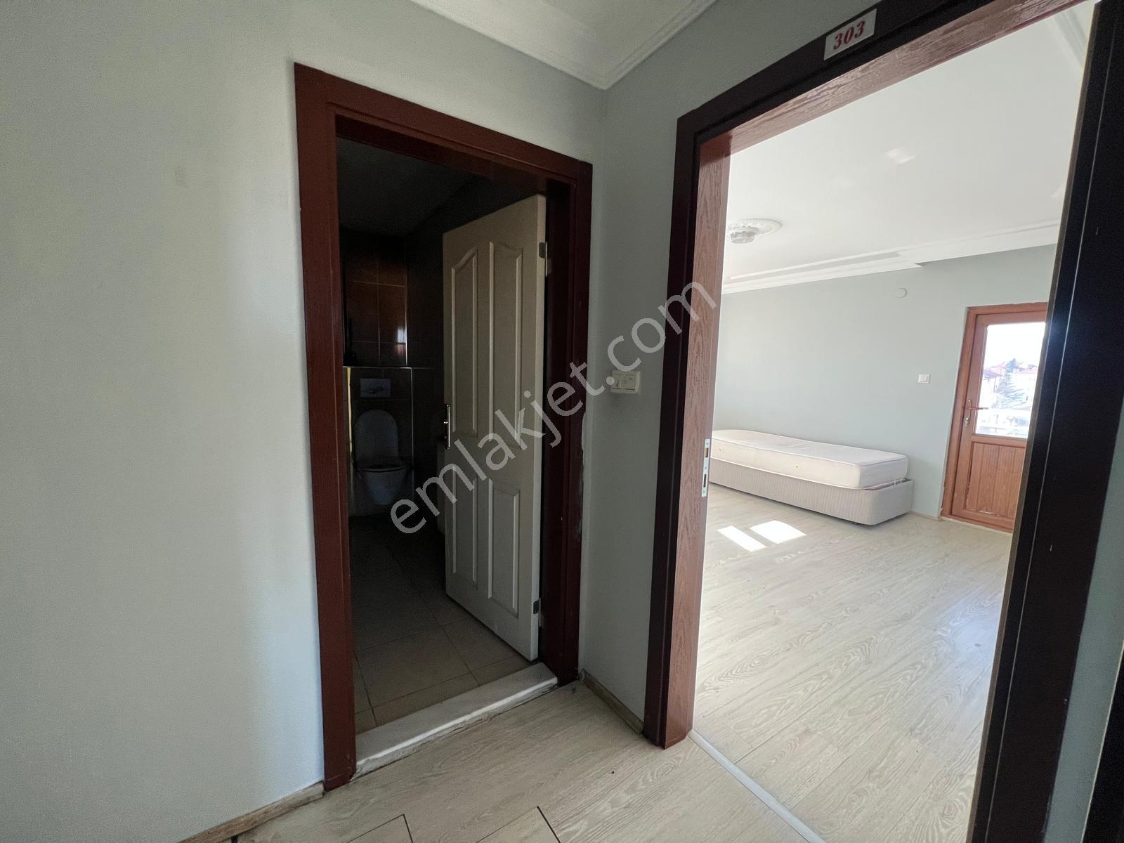 Emek Taksi Yakını Ana Cadde Üzeri Kiralık 3+1 Daire - Görsel 17