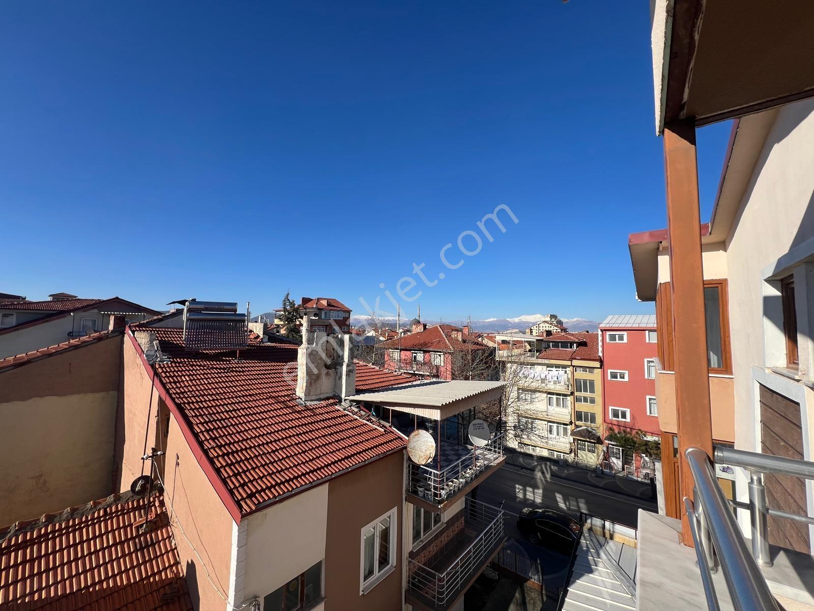 Emek Taksi Yakını Ana Cadde Üzeri Kiralık 3+1 Daire - Görsel 27