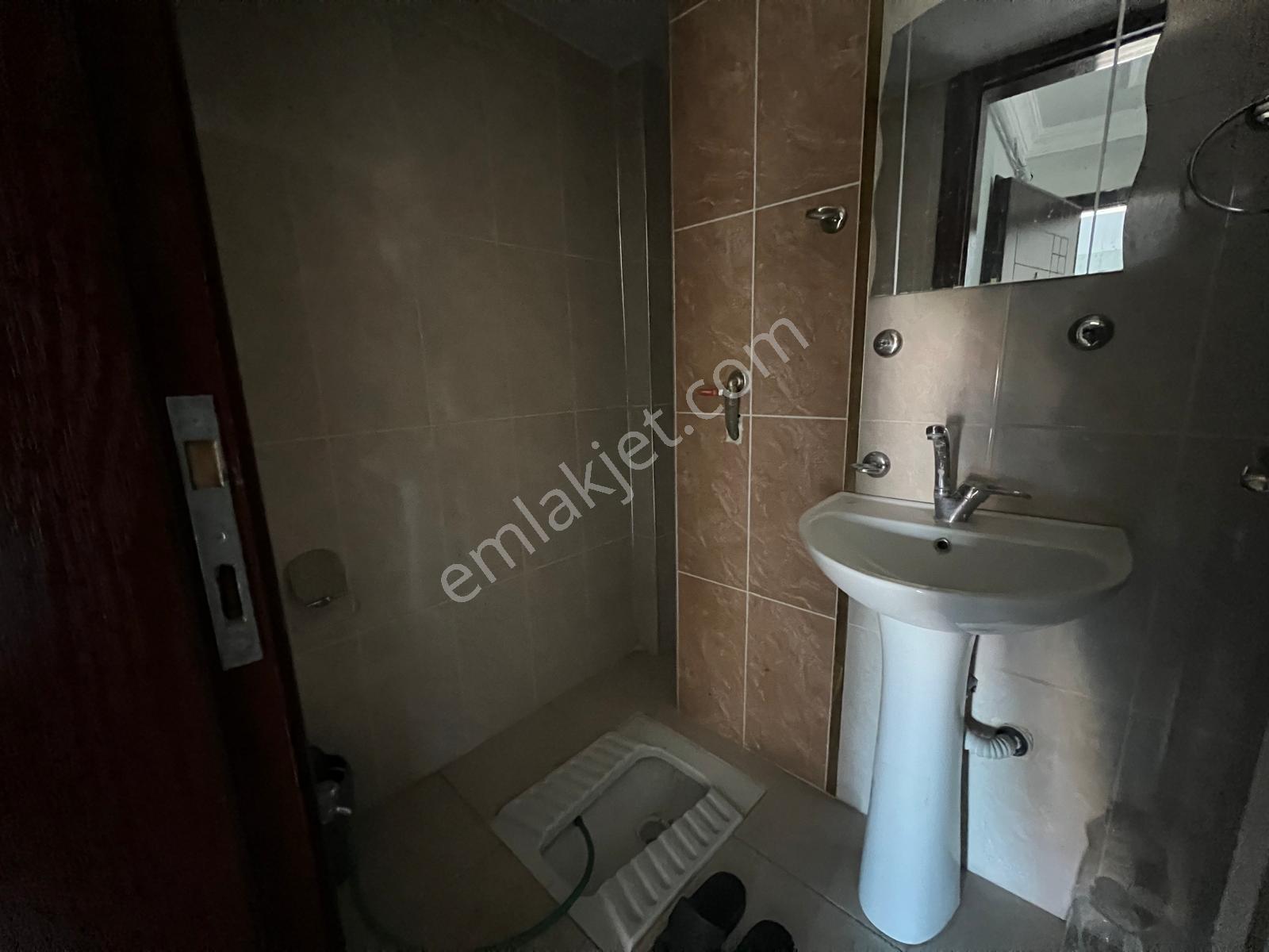 Emek Taksi Yakını Ana Cadde Üzeri Kiralık 3+1 Daire - Görsel 20
